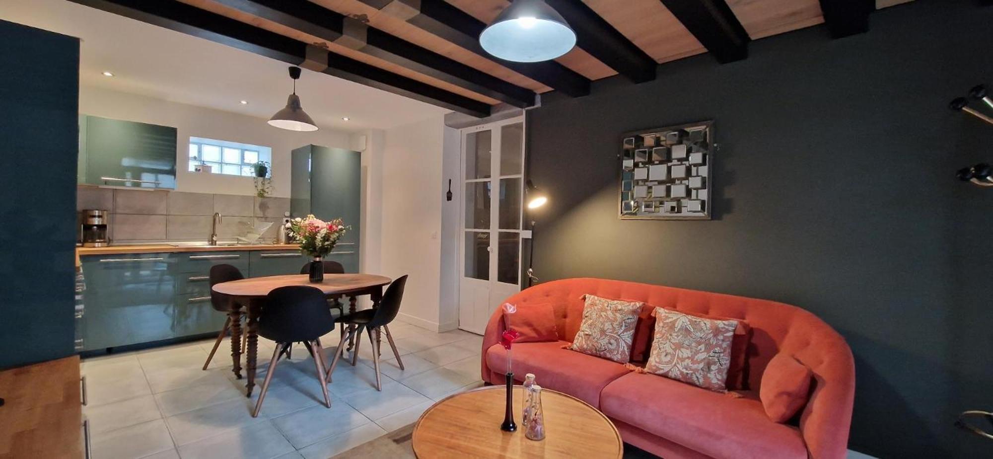 Bleautiful "Alienor" Charmant Appartement Avec Terrasse Fontainebleau Ruang foto